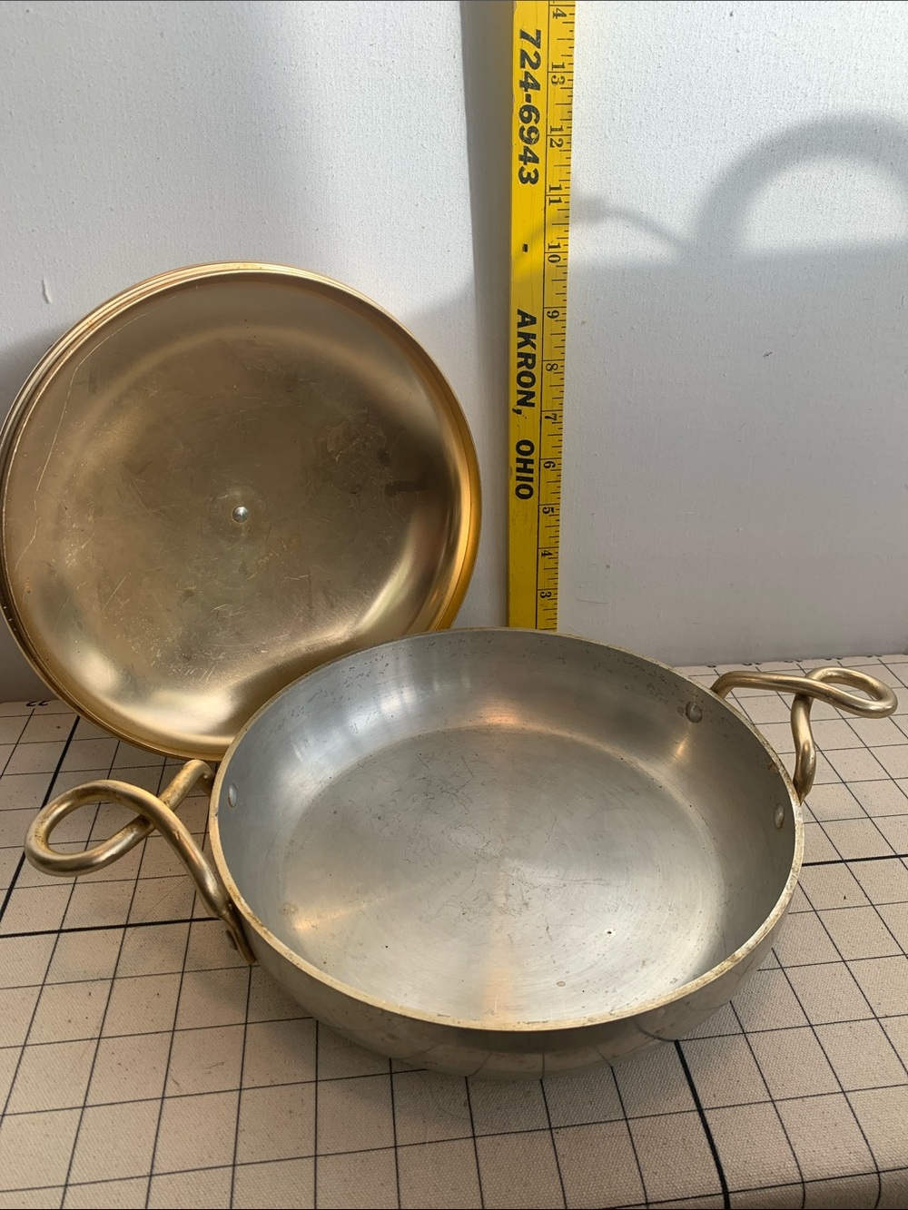 Wear-Ever Hallite 9” Casserole/Skillet: functional MCM aluminum cookware!